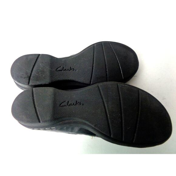 CLARKS Bendables US 7M Crinkle Black Leather Slip On Zip Up Casual Shoes - Picture 8 of 8